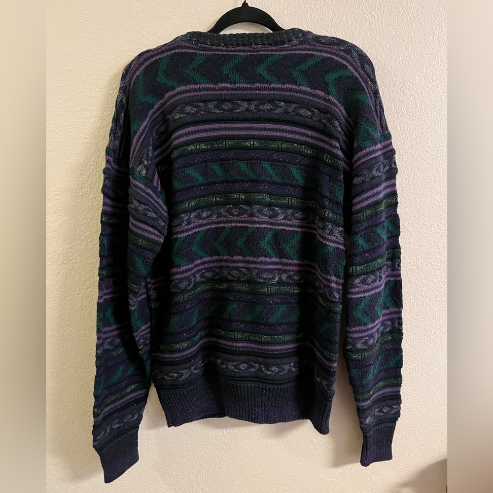 Men's Multicolor Patterned Sweater - Picture 2 of 3